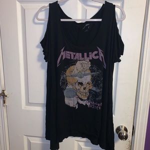 Metallica Women’s Tee